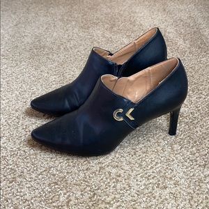 Calvin Klein black heels! Offers welcome!